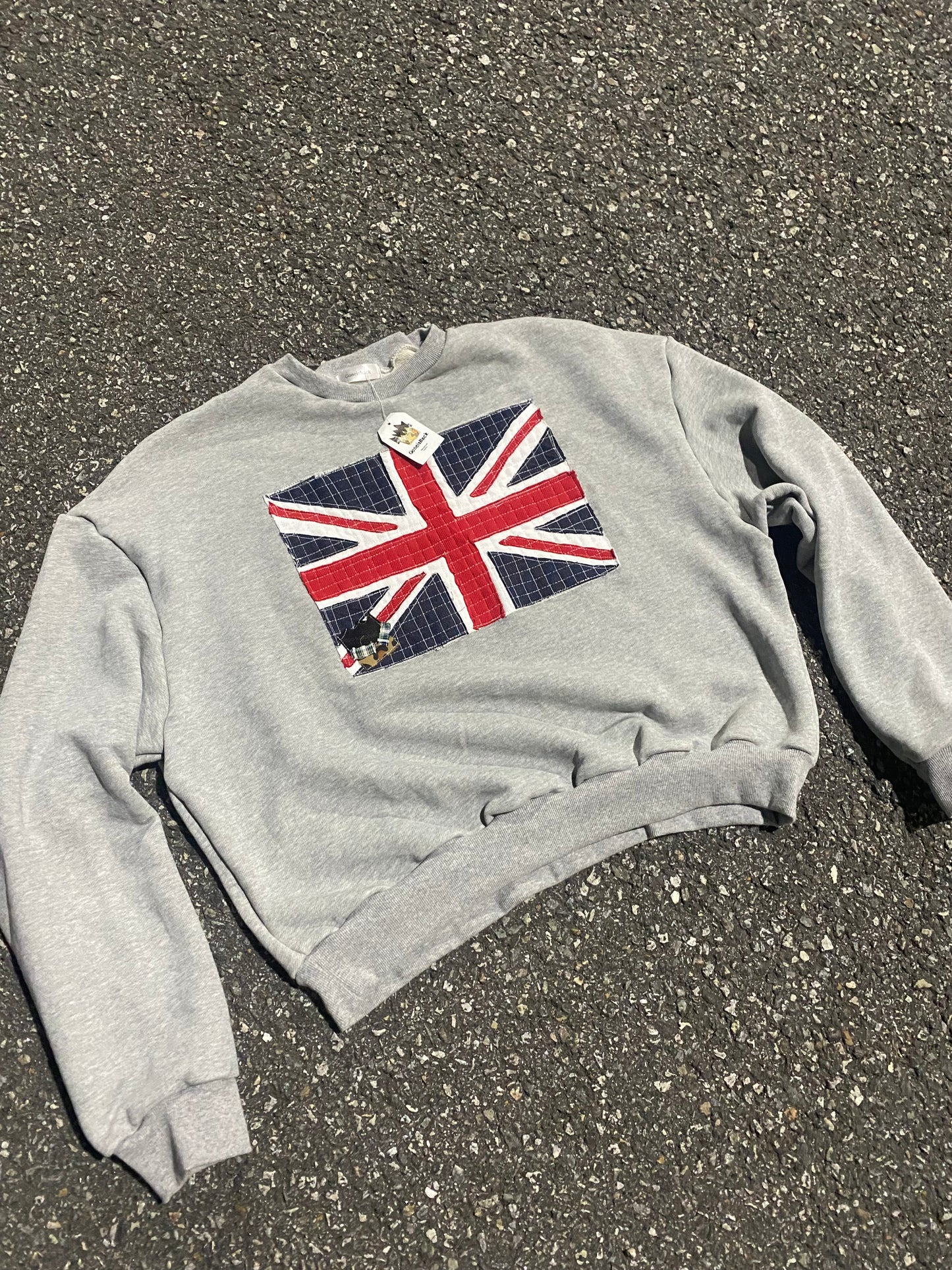 GONEISBACK UK SWEATSHIRT