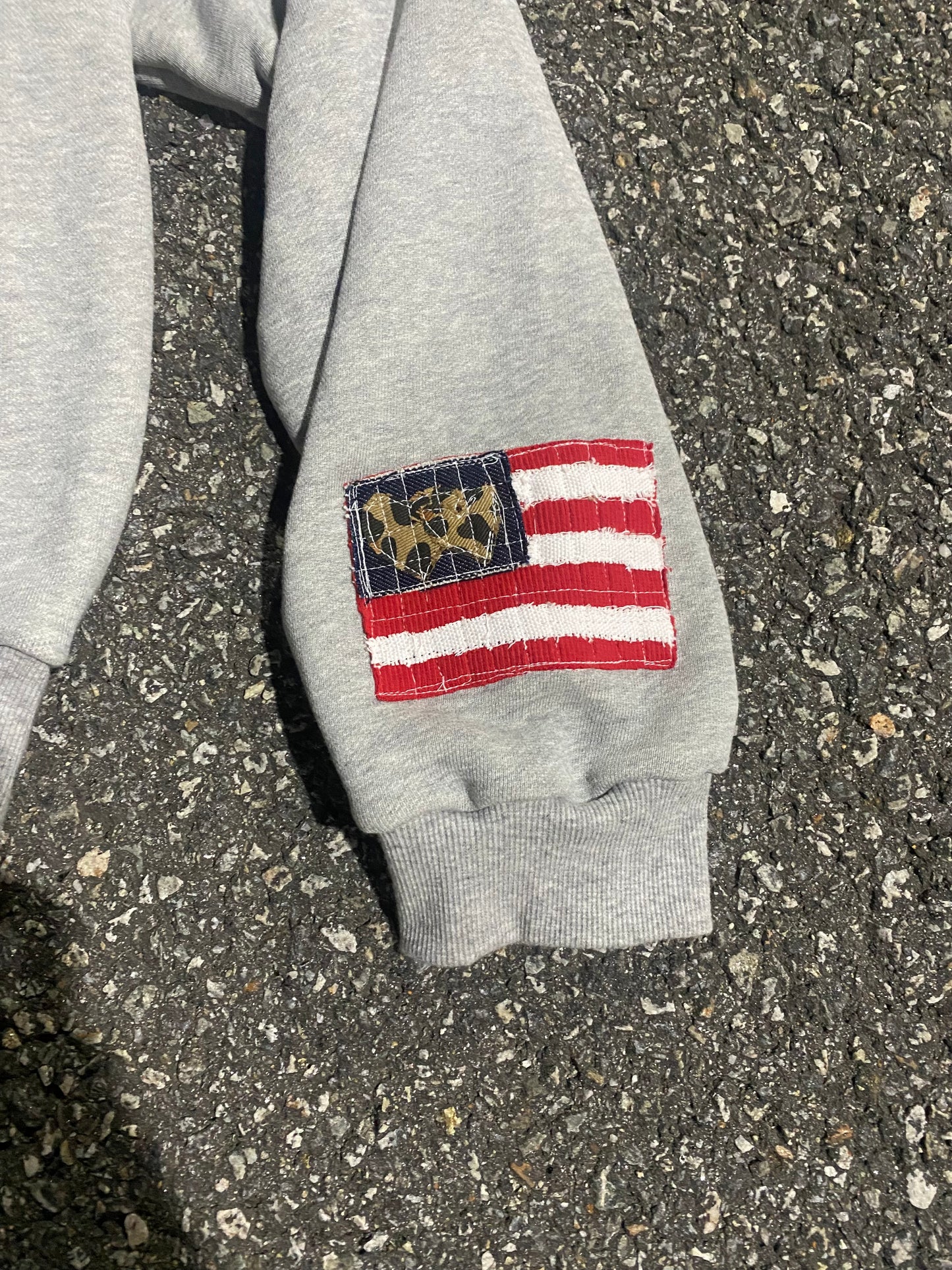 GONEISBACK US SWEATSHIRT 2