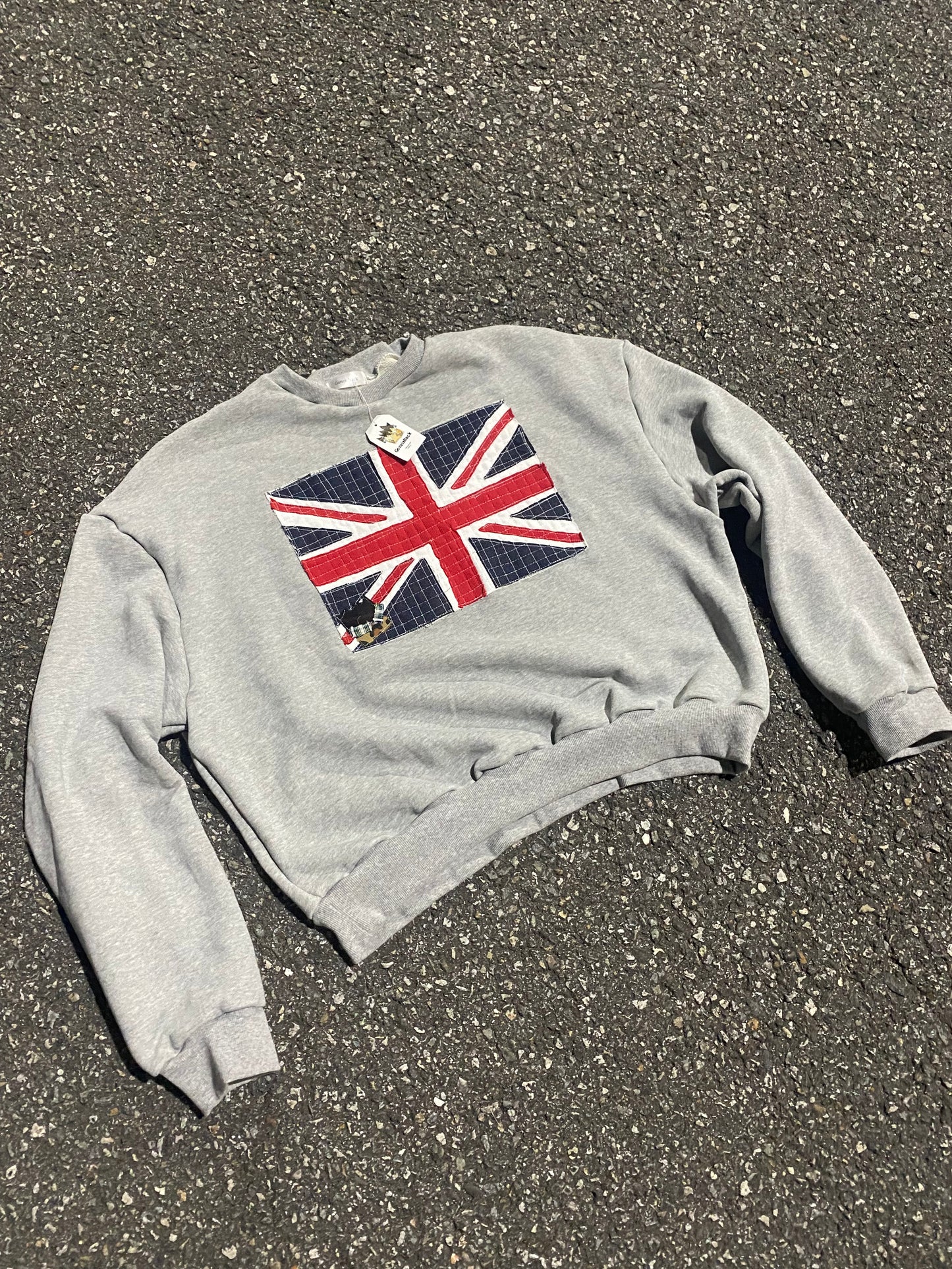 GONEISBACK UK SWEATSHIRT