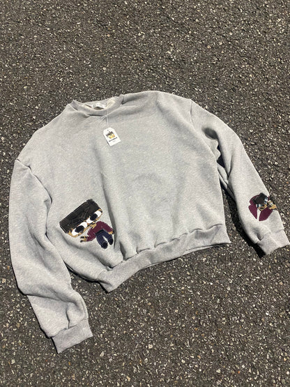 GONEISBACK CUTE SWEATSHIRT